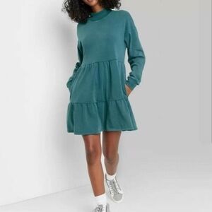 LONG SLEEVED WILD FABLE DRESS NWT